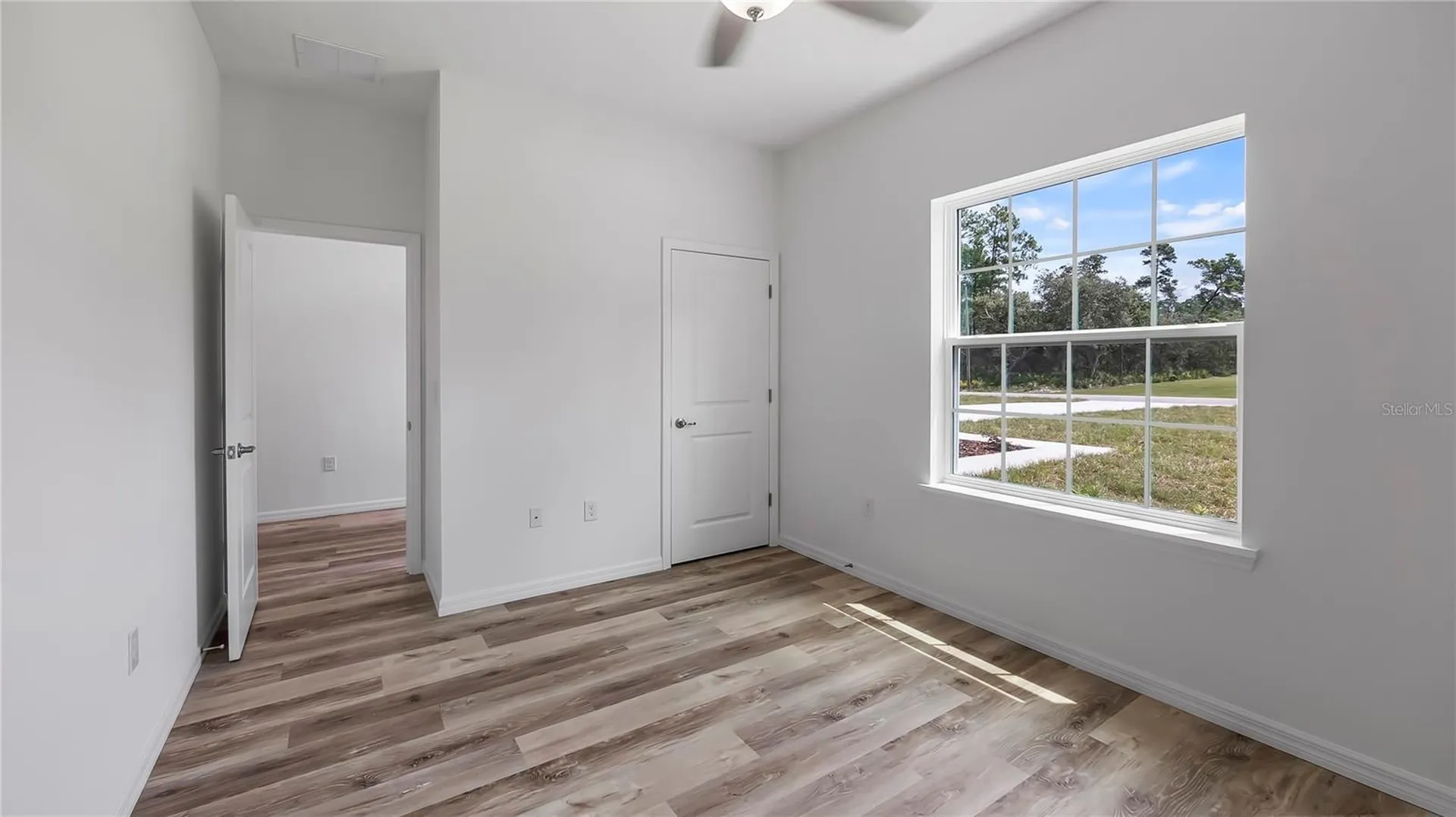 40415 W Eighth Avenue Umatilla FL 32784