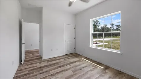 40415 W Eighth Avenue Umatilla FL 32784