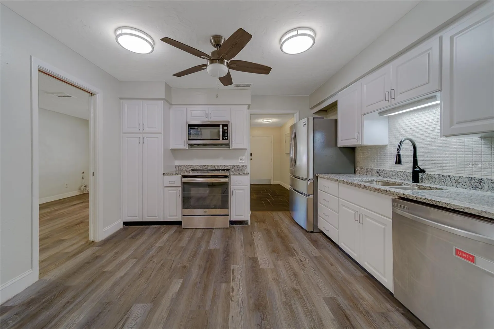 11146 51st Avenue N St Petersburg FL 33708
