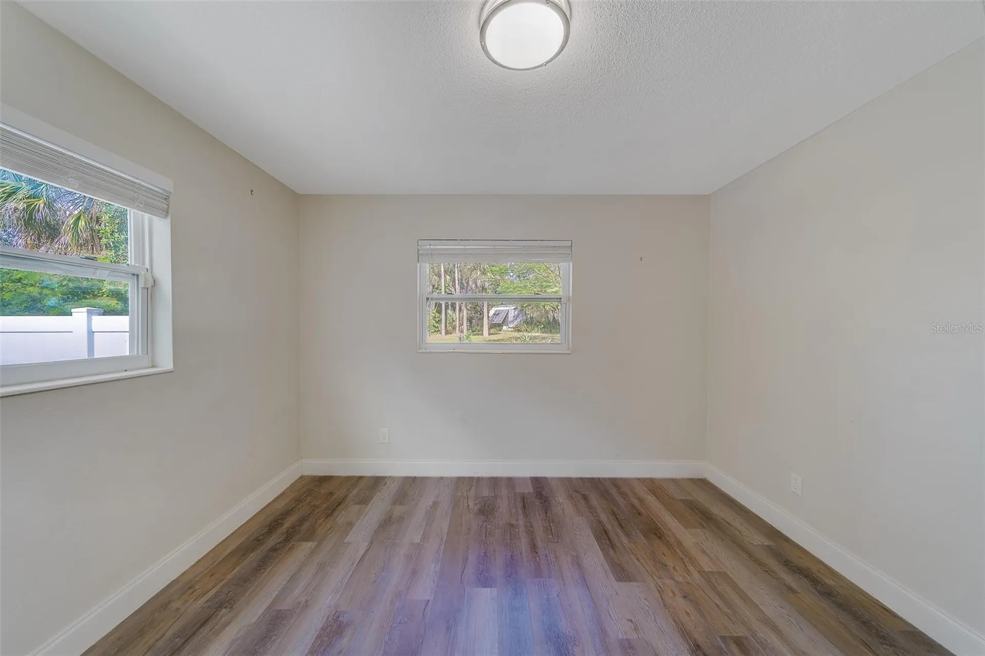 11146 51st Avenue N St Petersburg FL 33708