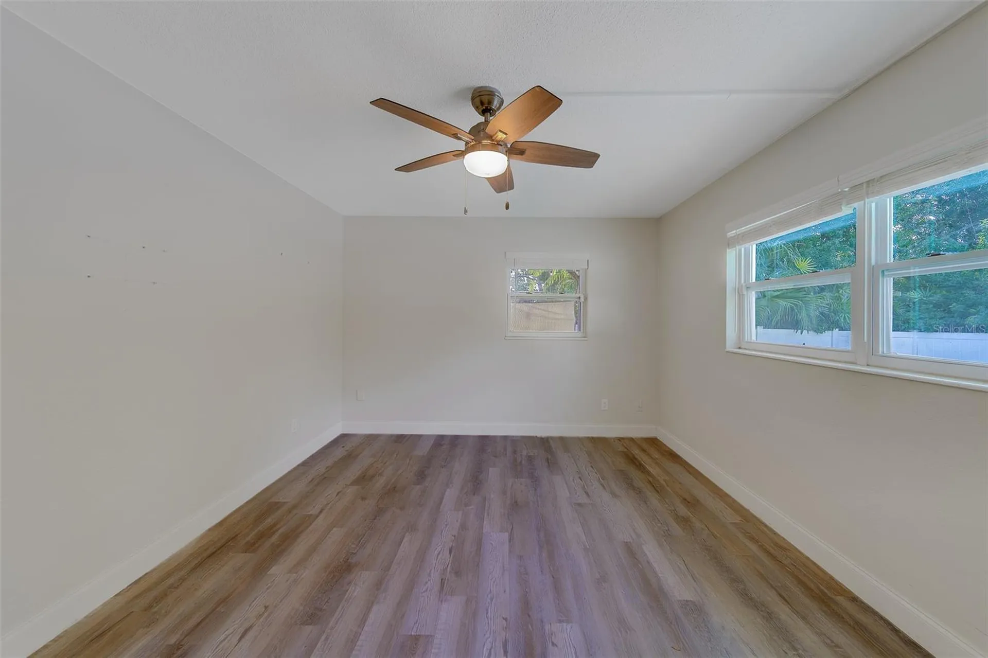 11146 51st Avenue N St Petersburg FL 33708