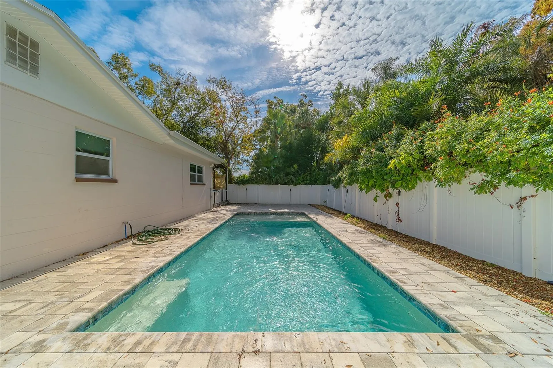 11146 51st Avenue N St Petersburg FL 33708