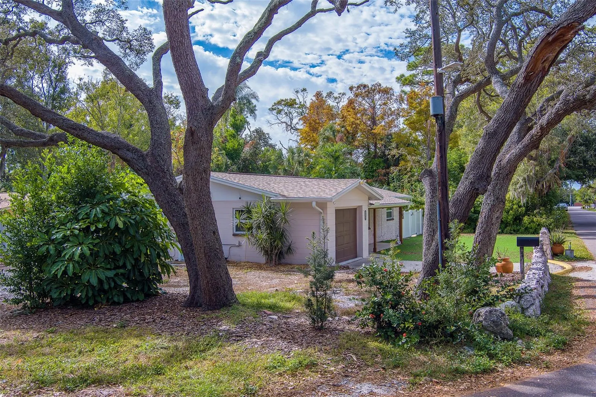 11146 51st Avenue N St Petersburg FL 33708