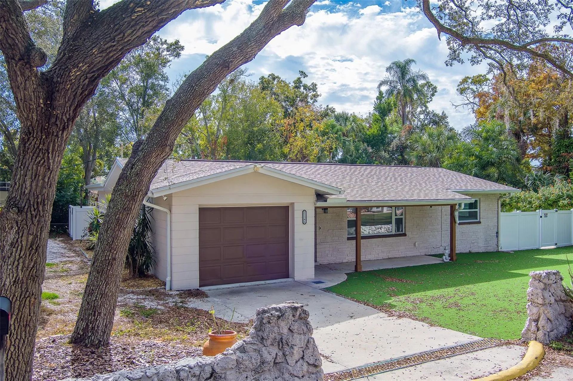11146 51st Avenue N St Petersburg FL 33708