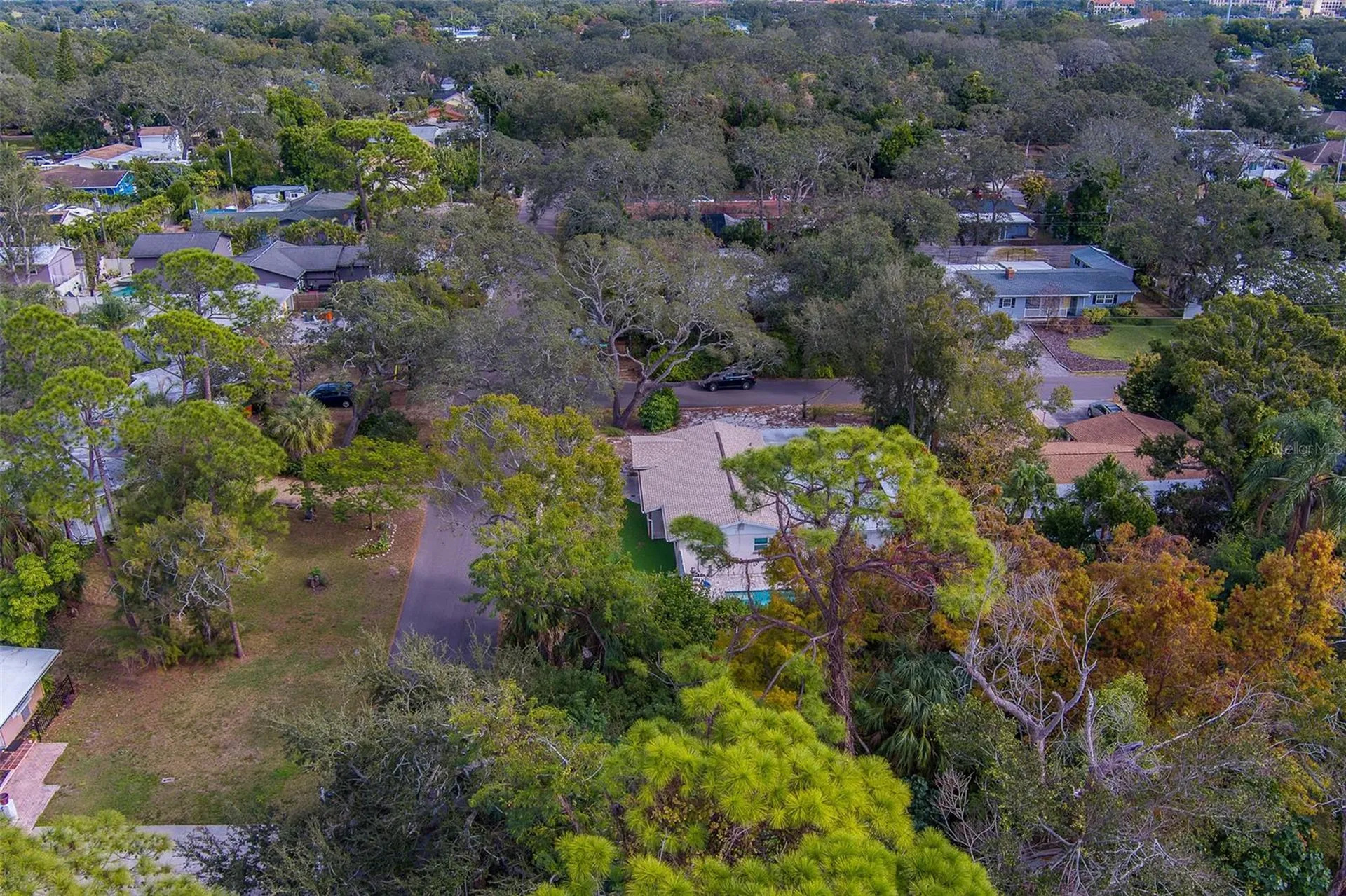 11146 51st Avenue N St Petersburg FL 33708