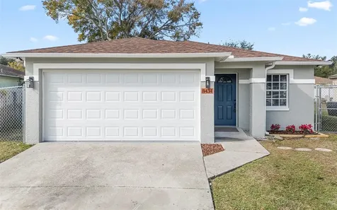 8434 N River Dune Street Tampa FL 33617