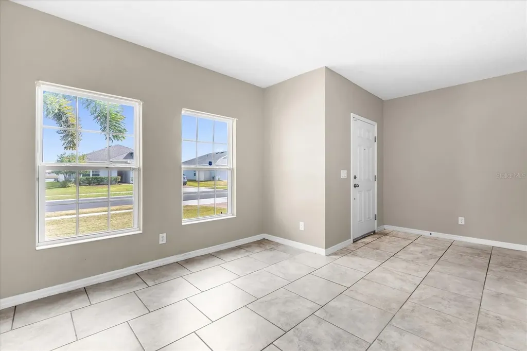 2751 Wadeview Loop St Cloud FL 34769
