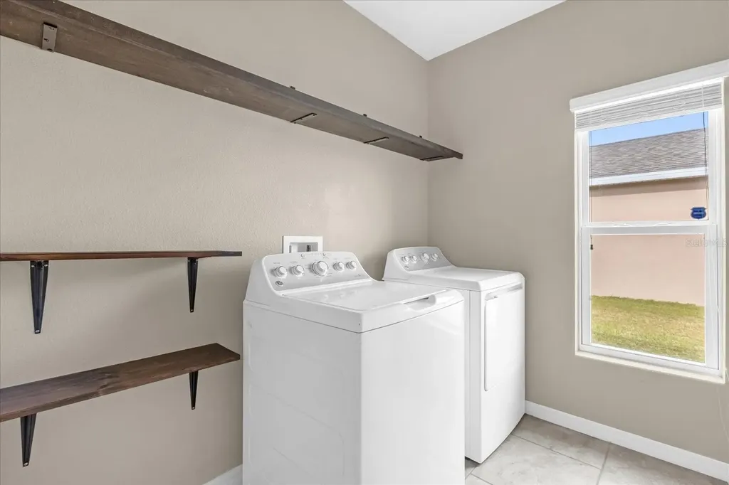 2751 Wadeview Loop St Cloud FL 34769