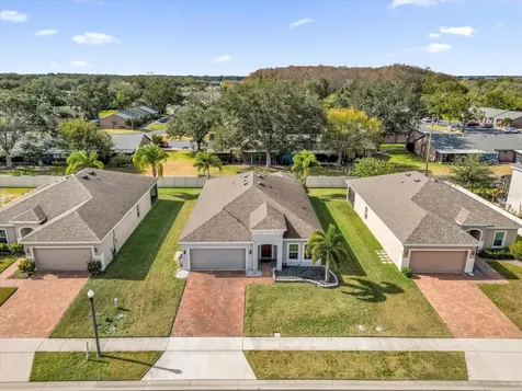 2751 Wadeview Loop St Cloud FL 34769