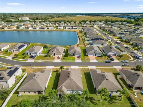 2751 Wadeview Loop St Cloud FL 34769