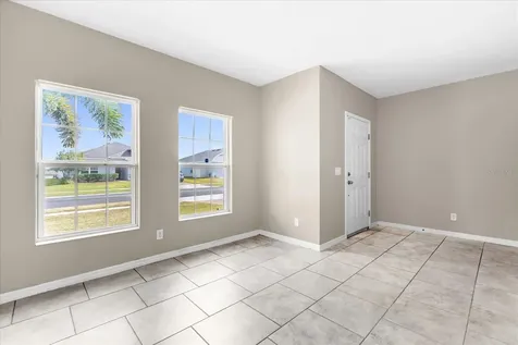 2751 Wadeview Loop St Cloud FL 34769