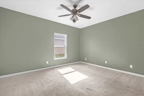 2751 Wadeview Loop St Cloud FL 34769