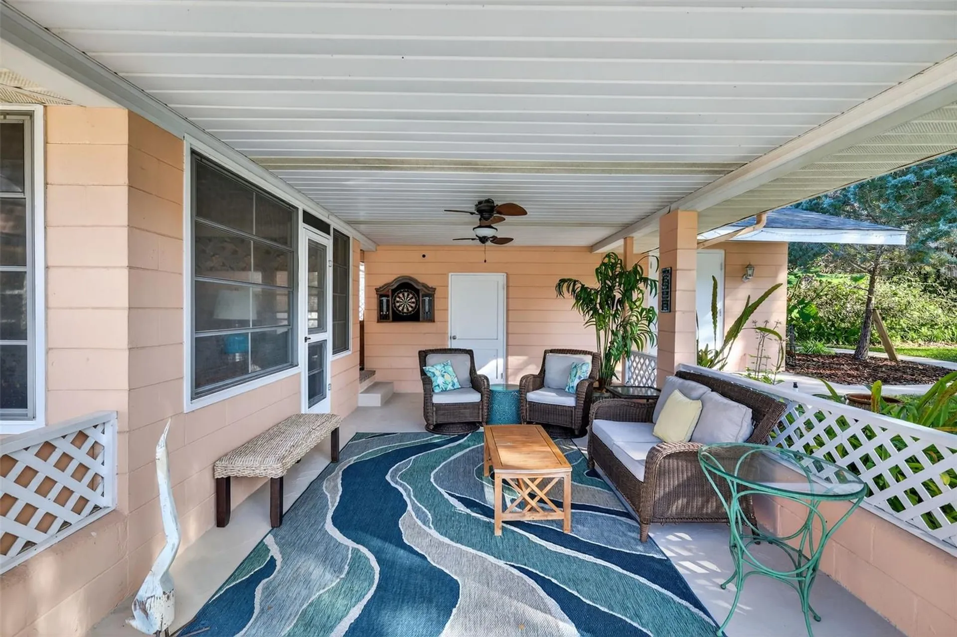 936 N Baker Street Mount Dora FL 32757