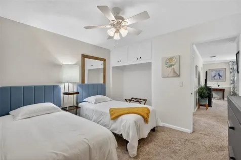 936 N Baker Street Mount Dora FL 32757