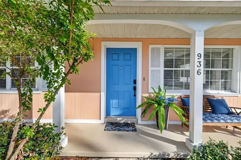 936 N Baker Street Mount Dora FL 32757