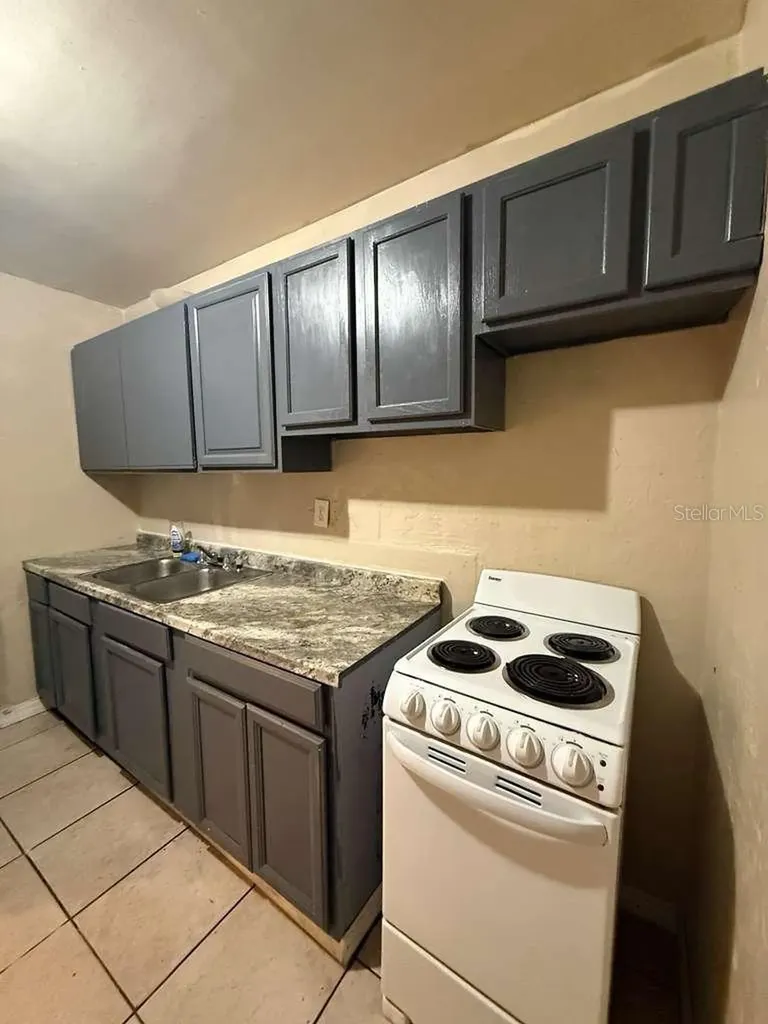 1209 Carlsbad Place Orlando FL 32808