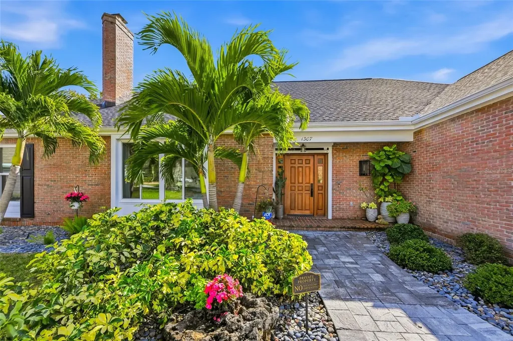 1307 Riverview Circle Bradenton FL 34209