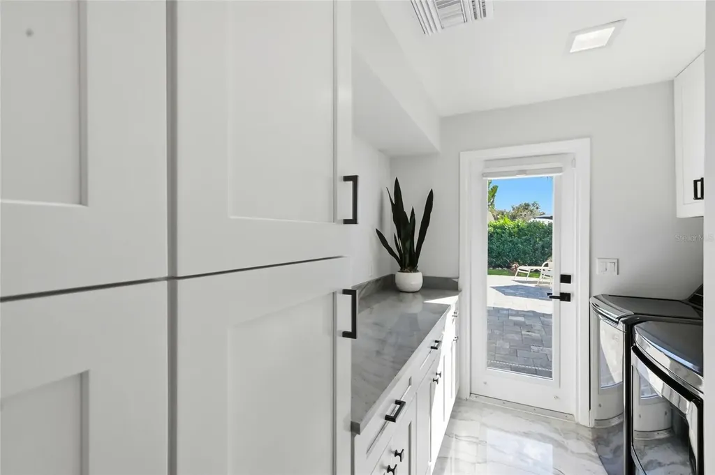 1307 Riverview Circle Bradenton FL 34209