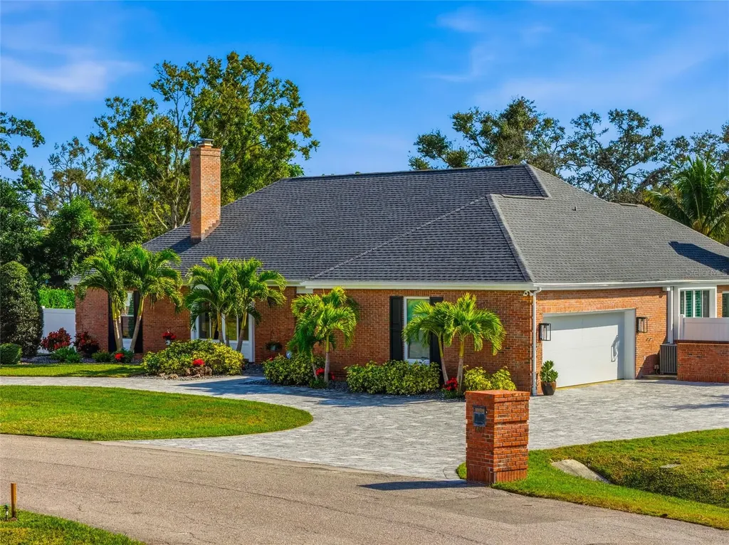 1307 Riverview Circle Bradenton FL 34209