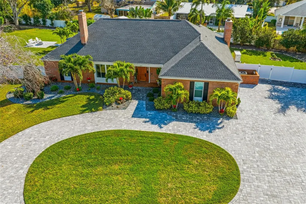 1307 Riverview Circle Bradenton FL 34209