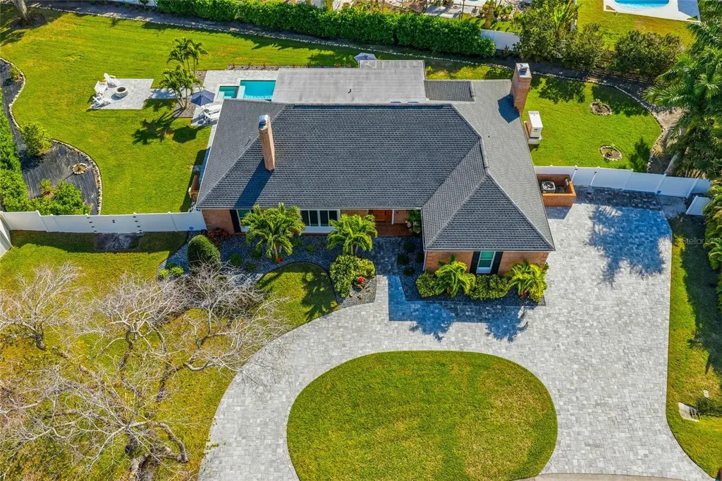 1307 Riverview Circle Bradenton FL 34209