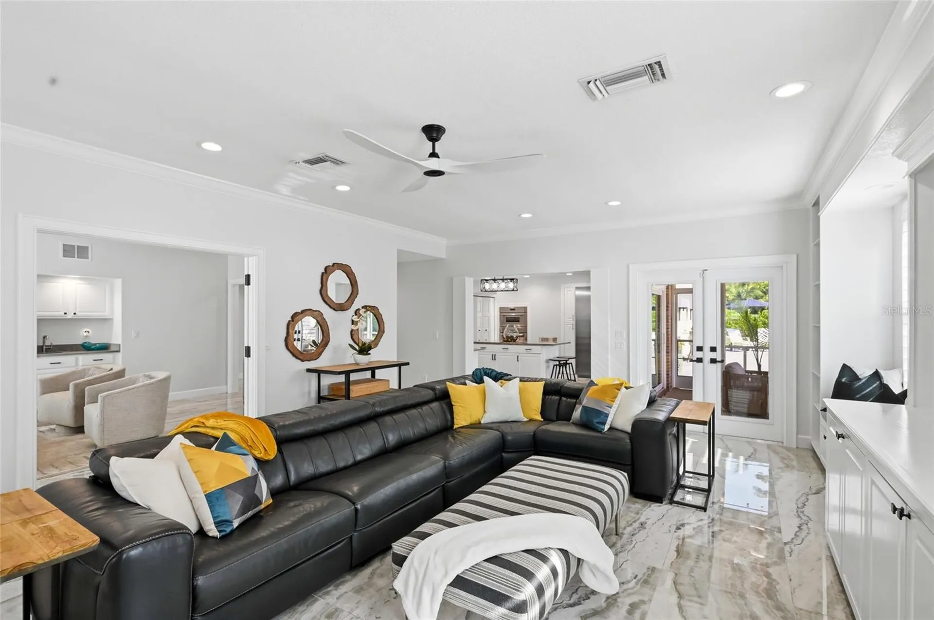 1307 Riverview Circle Bradenton FL 34209
