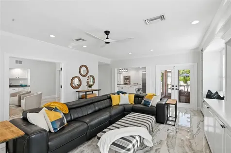 1307 Riverview Circle Bradenton FL 34209