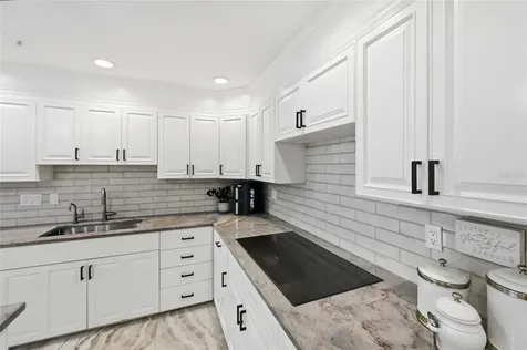 1307 Riverview Circle Bradenton FL 34209