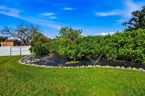 1307 Riverview Circle Bradenton FL 34209