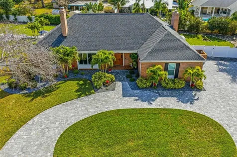 1307 Riverview Circle Bradenton FL 34209
