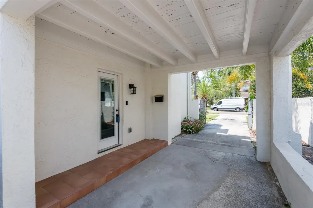 53 Albemarle Avenue Tampa FL 33606