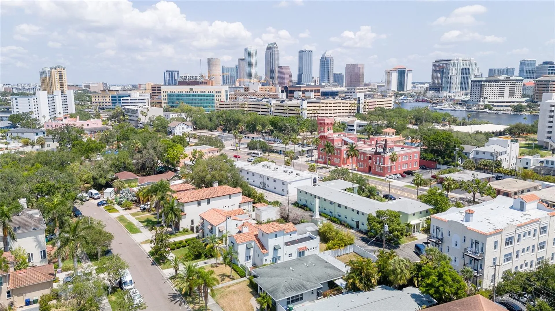53 Albemarle Avenue Tampa FL 33606