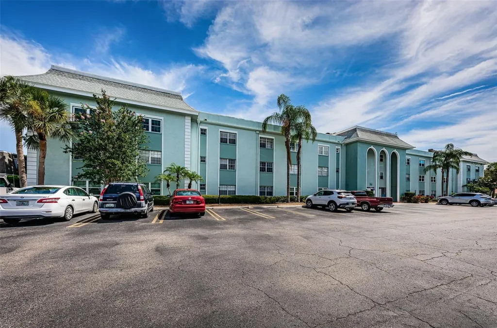 1706 Belleair Forest Drive Belleair FL 33756