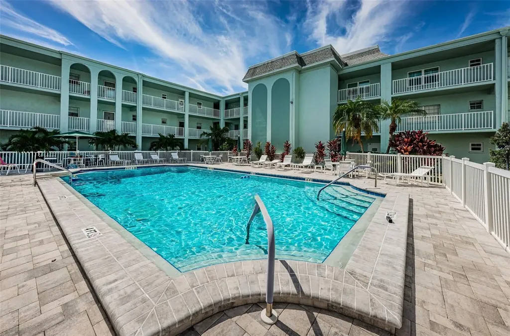 1706 Belleair Forest Drive Belleair FL 33756