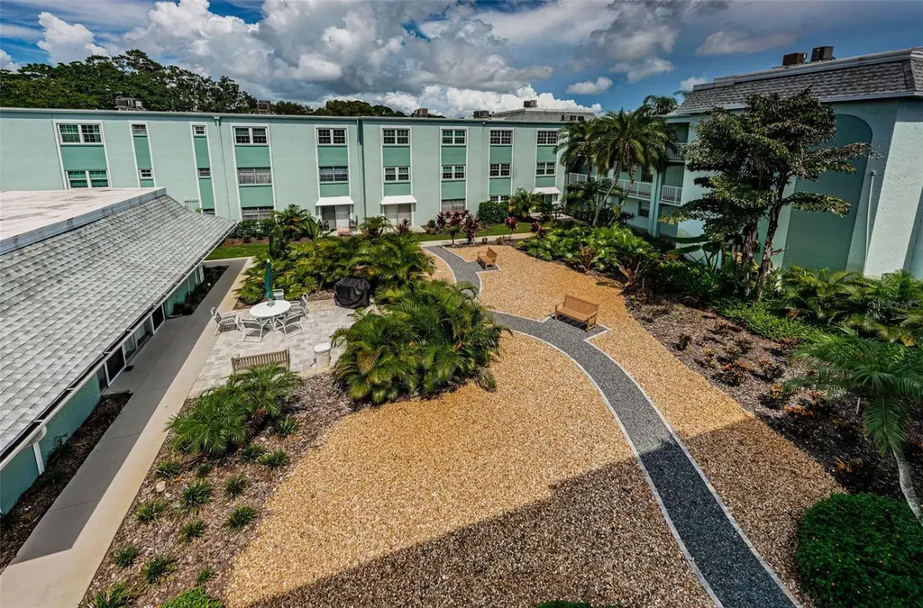 1706 Belleair Forest Drive Belleair FL 33756