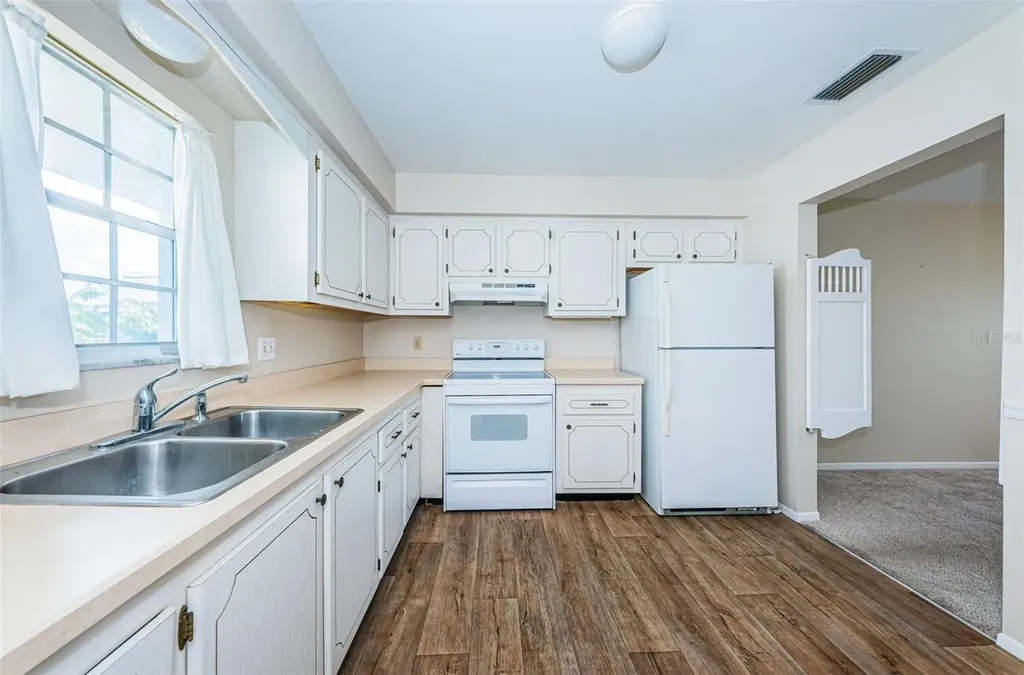 1706 Belleair Forest Drive Belleair FL 33756