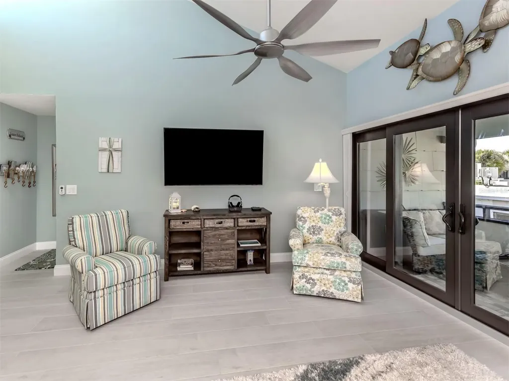 1555 Tarpon Center Drive Venice FL 34285