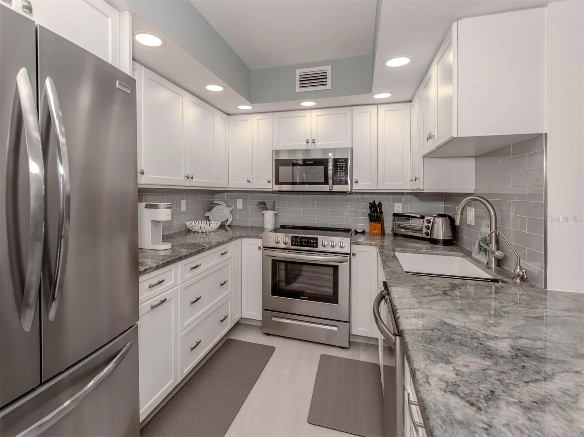 1555 Tarpon Center Drive Venice FL 34285