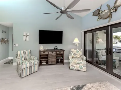 1555 Tarpon Center Drive Venice FL 34285