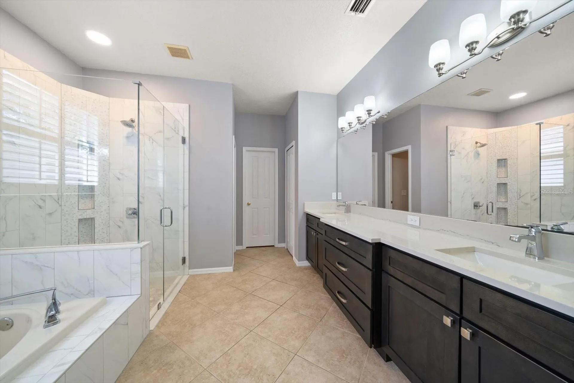 10539 Weybridge Drive Tampa FL 33626