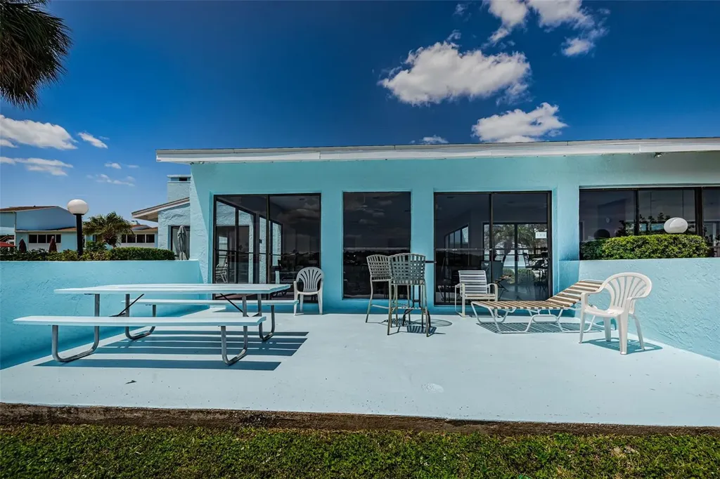 1 Windrush Boulevard Indian Rocks Beach FL 33785