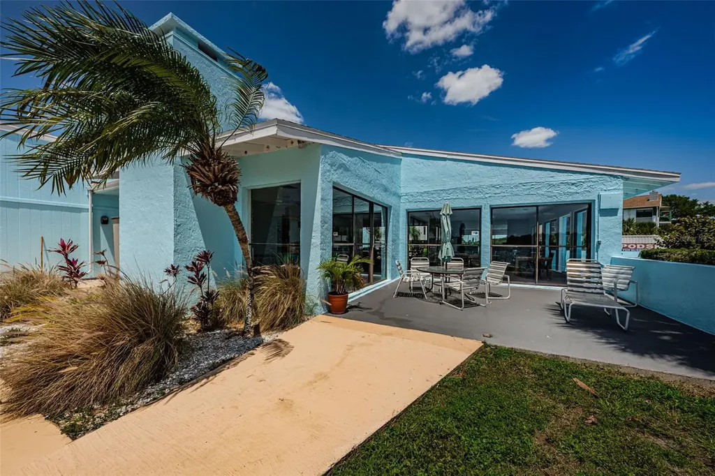 1 Windrush Boulevard Indian Rocks Beach FL 33785