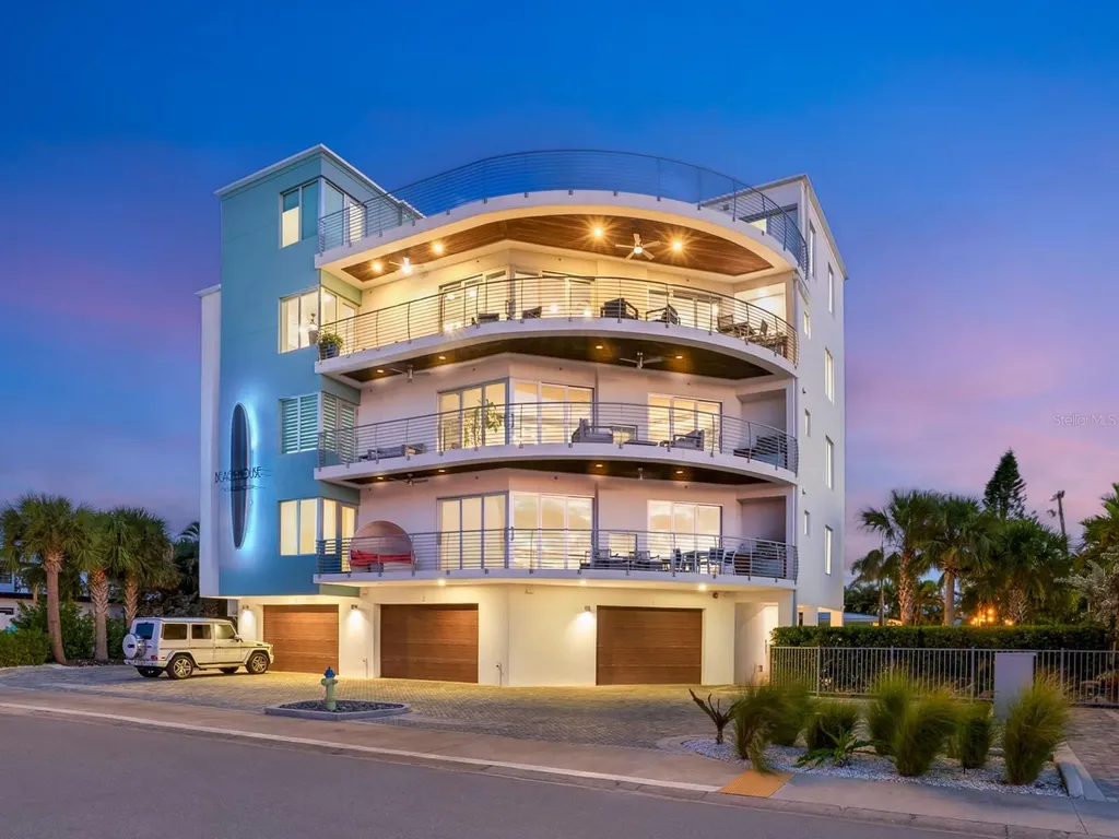 1140 Seaside Drive Siesta Key FL 34242