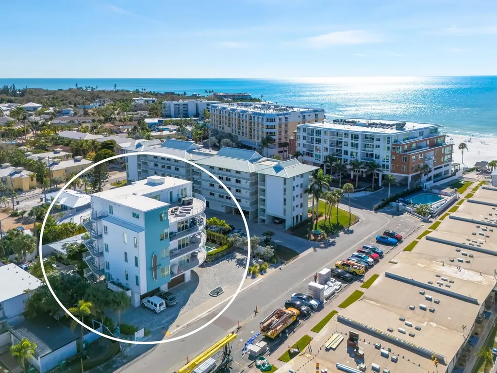 1140 Seaside Drive Siesta Key FL 34242