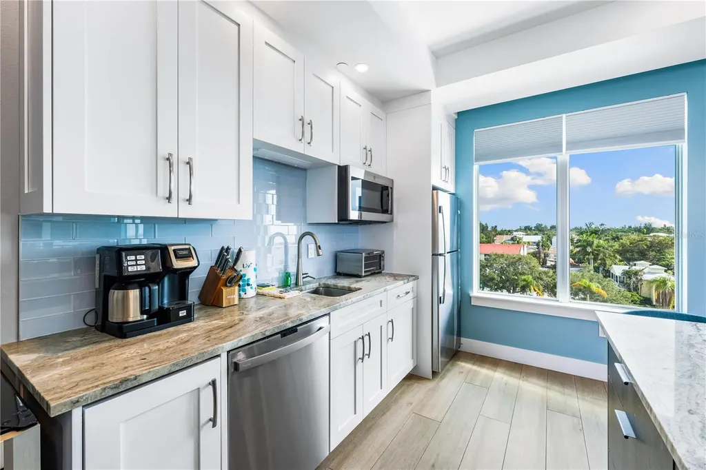 1140 Seaside Drive Siesta Key FL 34242