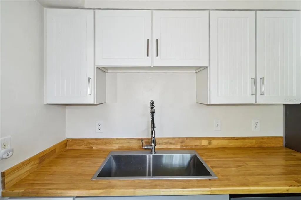 2114 NW 7th Terrace Gainesville FL 32609