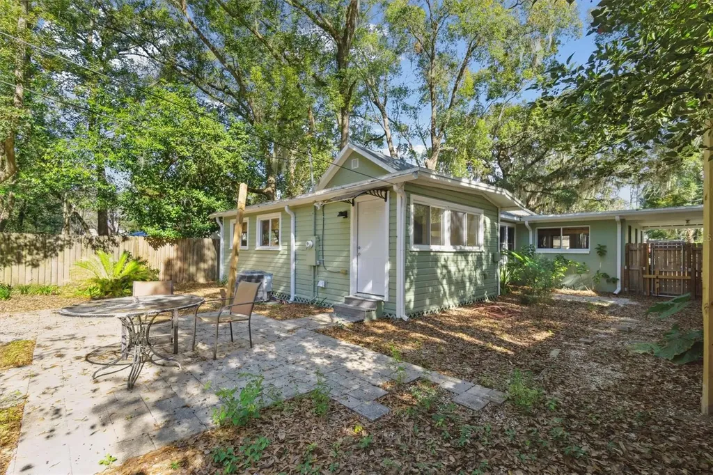 2114 NW 7th Terrace Gainesville FL 32609