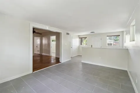2114 NW 7th Terrace Gainesville FL 32609