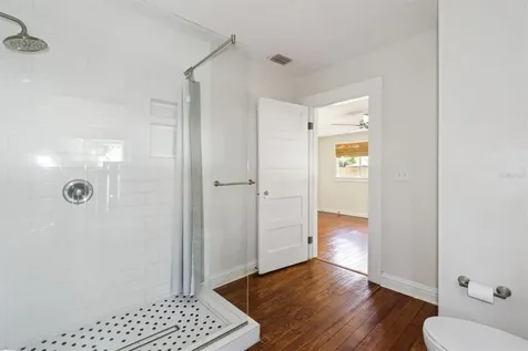 2114 NW 7th Terrace Gainesville FL 32609