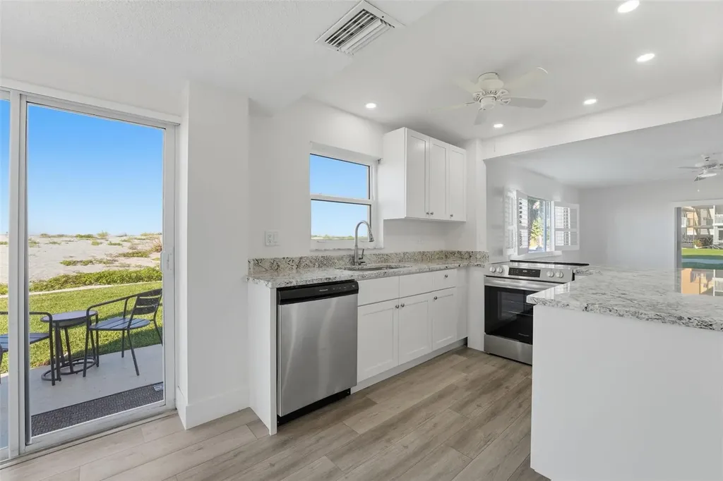 1150 Tarpon Center Drive Venice FL 34285